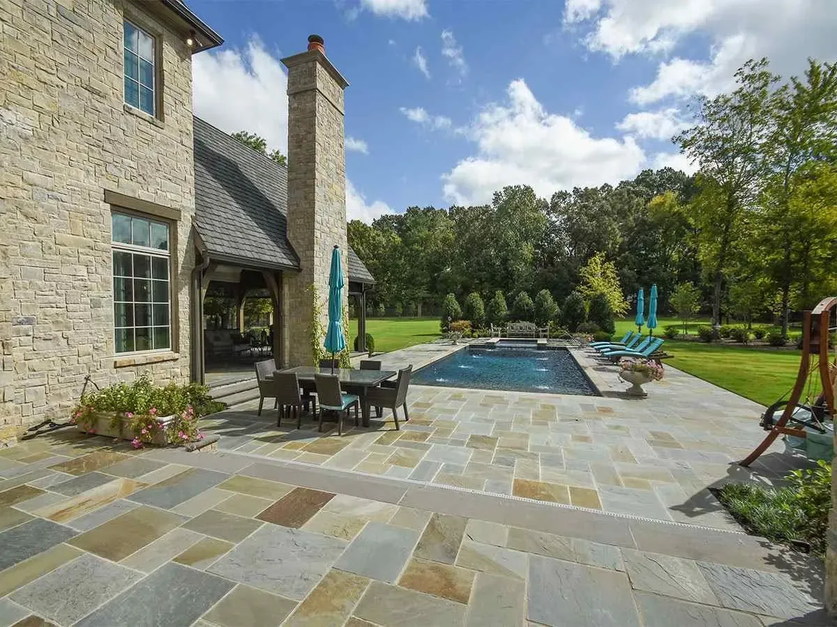 Dubray Manor — Ken Garland Custom Homes